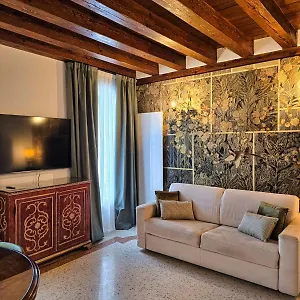 San Simeon Apartment
